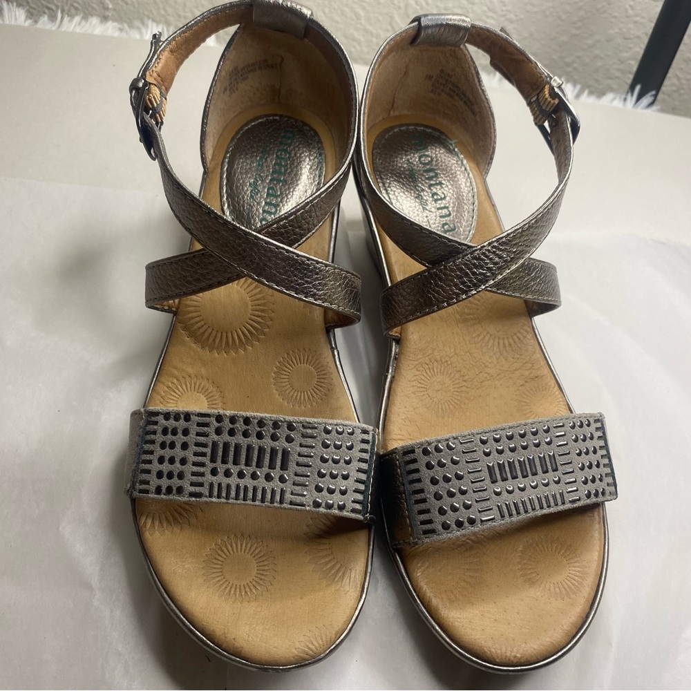 Montana Women's Metallic Brown Sandals